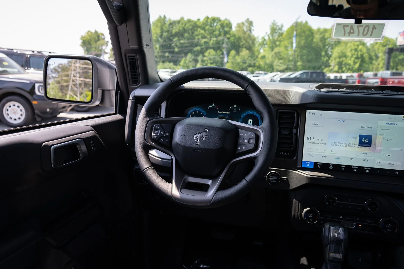 New 2026 Oxford White Ford Badlands® image 31