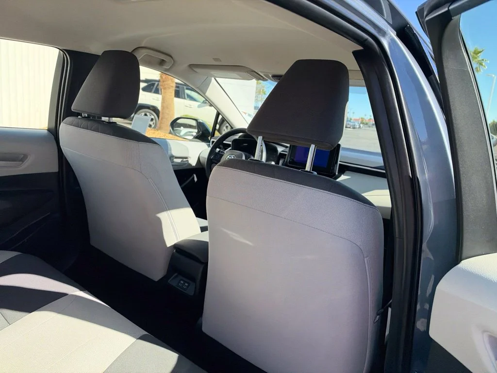 Used 2025  Toyota LE image 24