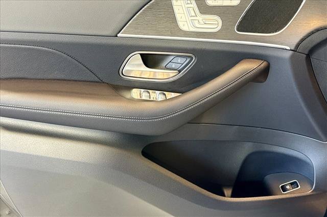 New 2026 Obsidian Black Metallic Mercedes-Benz GLE 350 image 46