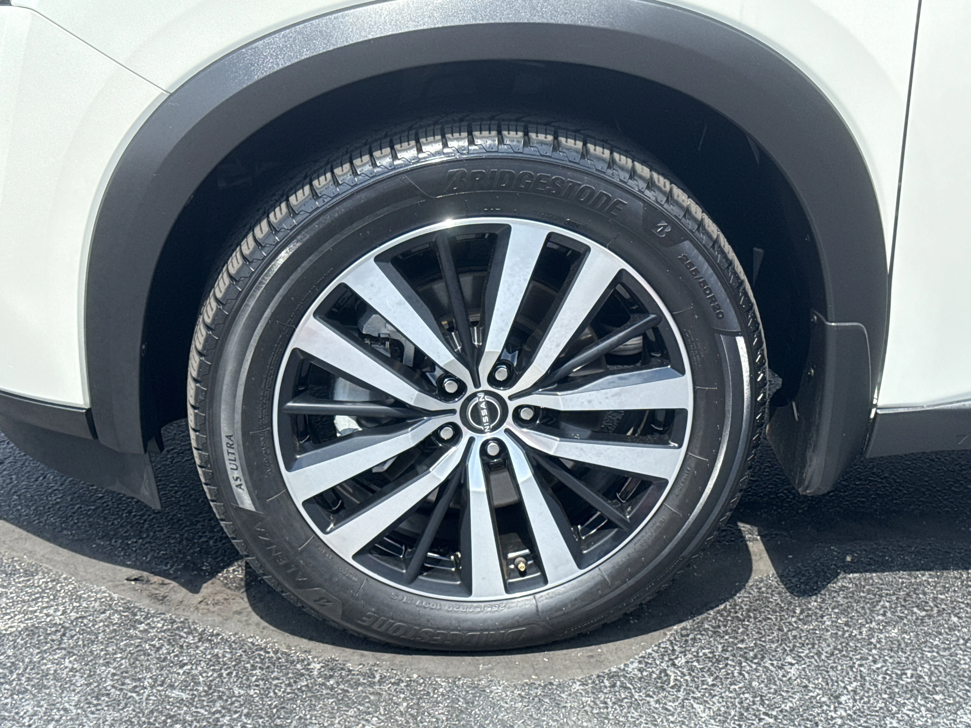 Certified Used 2024 Pearl White Tricoat Nissan Platinum 4WD image 18