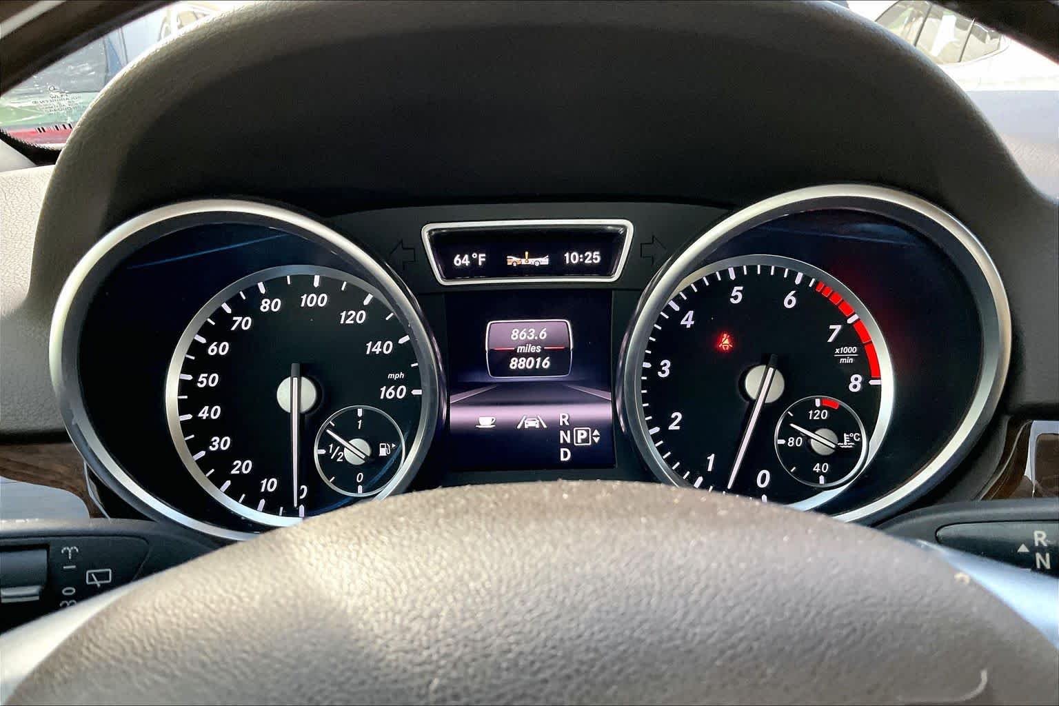 Used 2013 Black Mercedes-Benz ML 350 image 23
