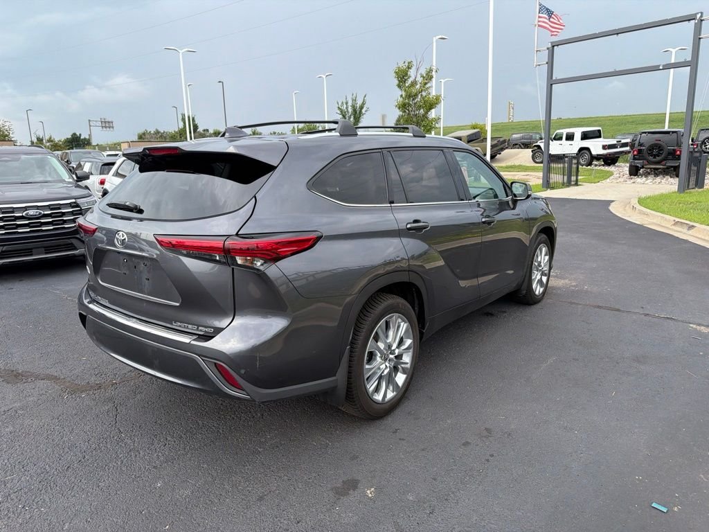 Used 2021 Gray Toyota Limited image 7