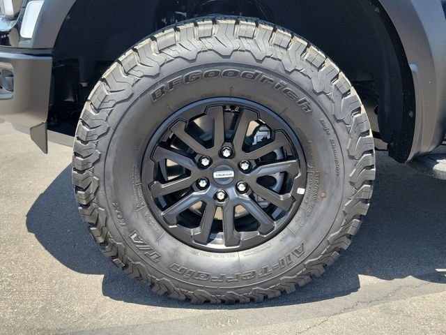 New 2026 Antimatter Blue Metallic Ford Raptor® image 30