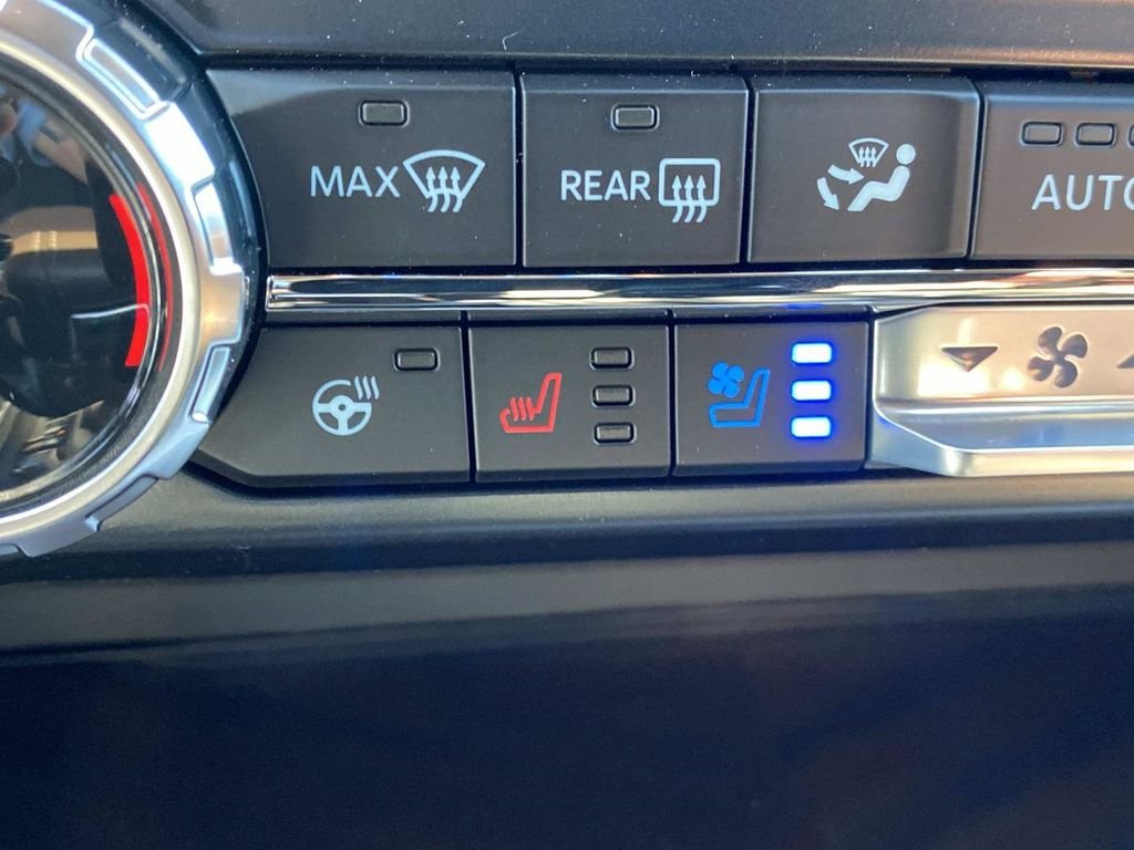 New 2026 Star White Metallic Tri-Coat Ford King Ranch® image 18