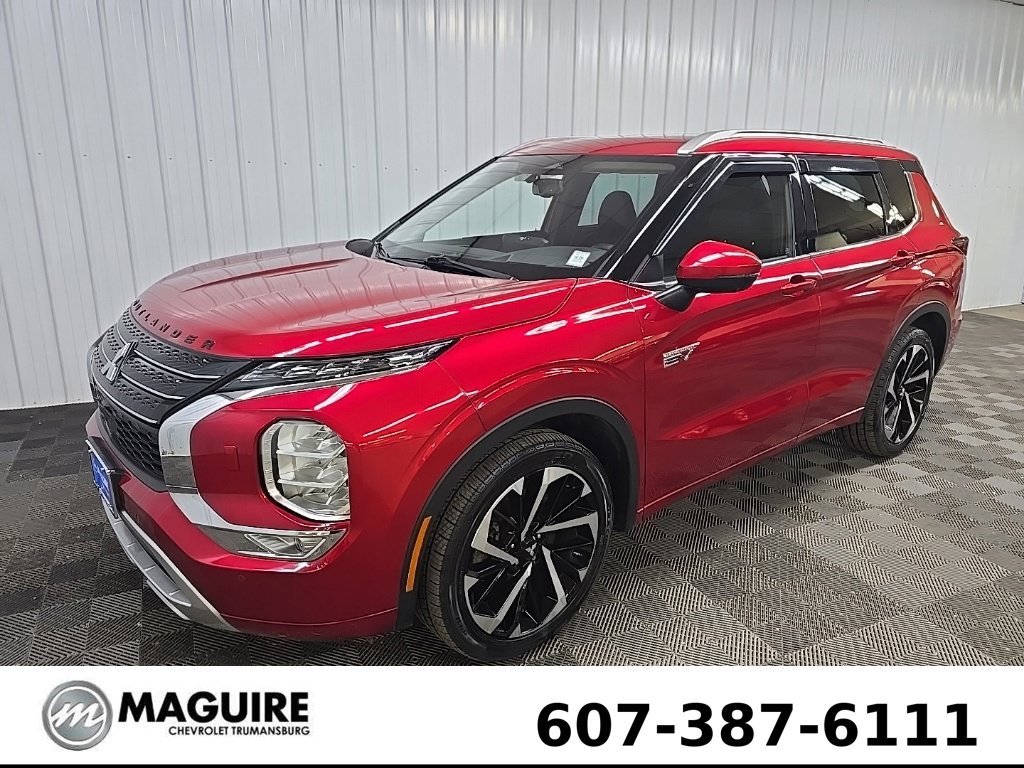 Used 2023 Red Mitsubishi SEL image 8