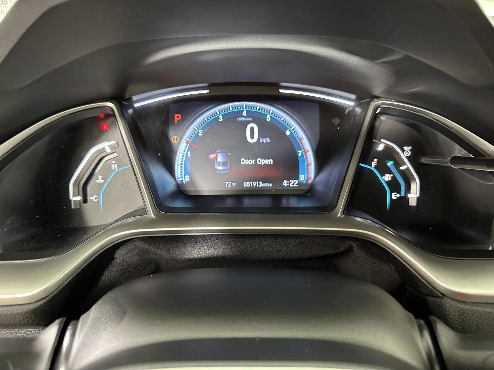 Used 2021 Platinum White Pearl Honda EX image 19