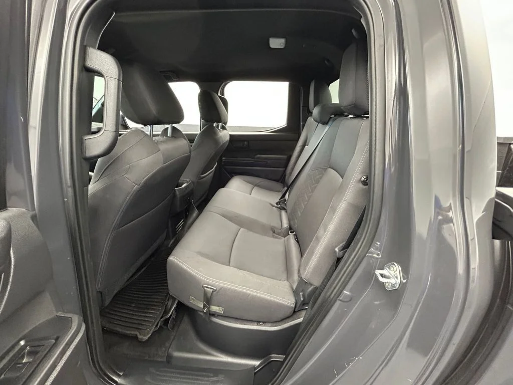 Used 2025 Underground Toyota SR5 image 21