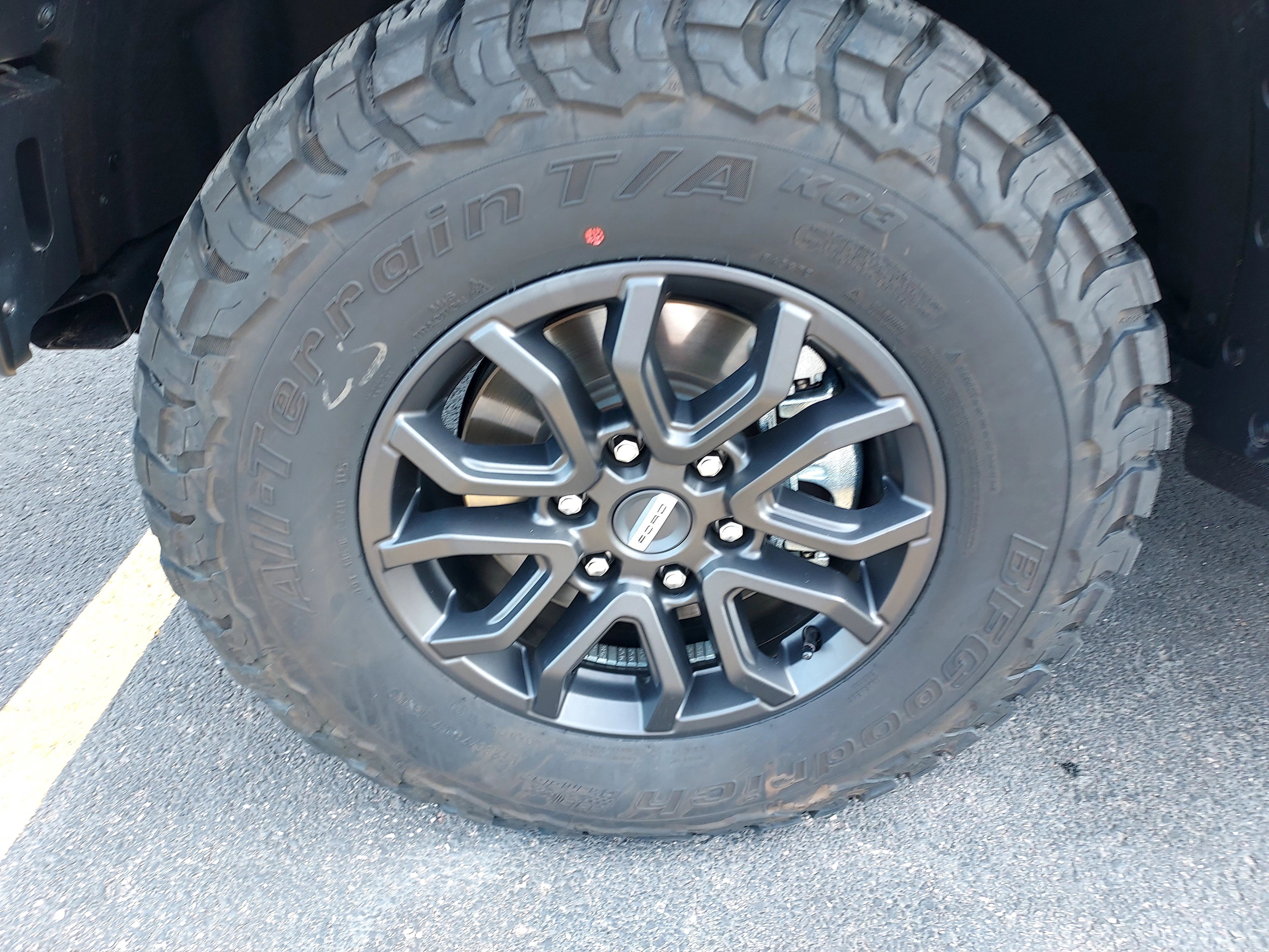 Used 2025 Desert Sand Ford Raptor image 2
