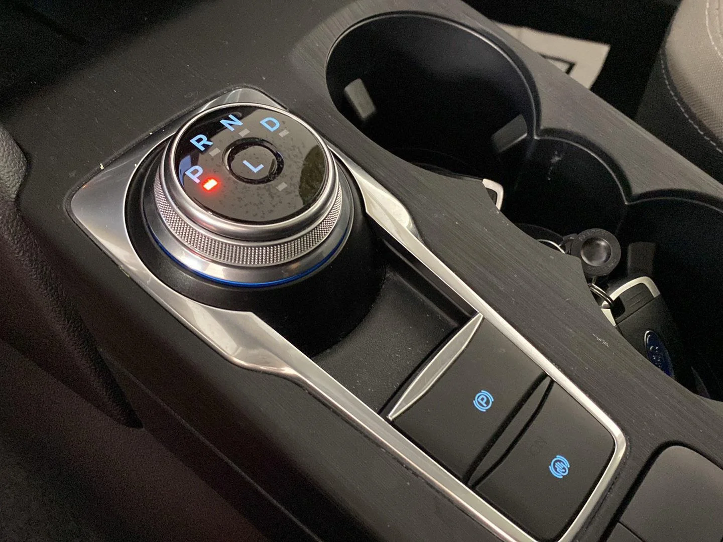 Used 2021 Red Metallic Ford SE image 18