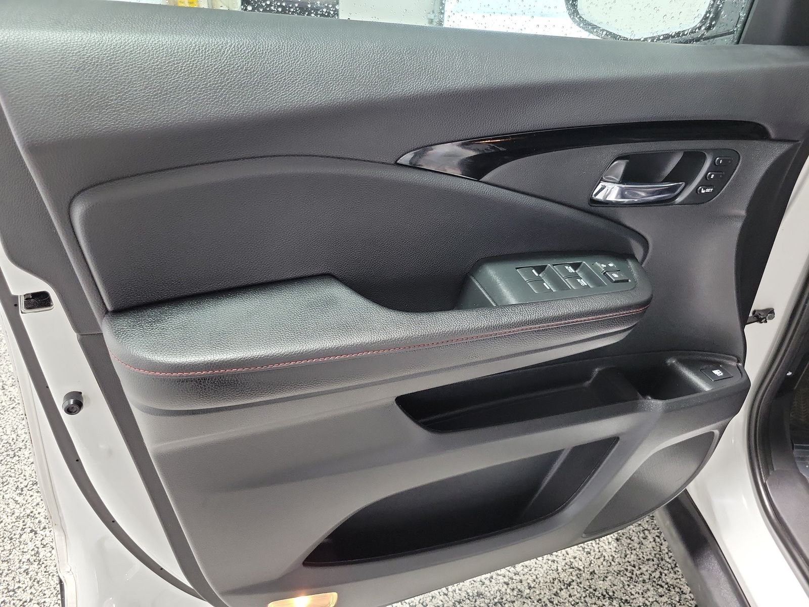Used 2023 White Honda Black Edition image 6