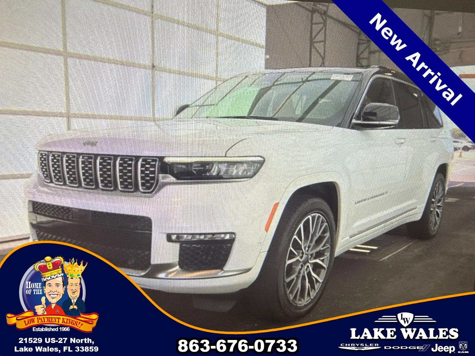Used 2025 White Jeep Summit image 2