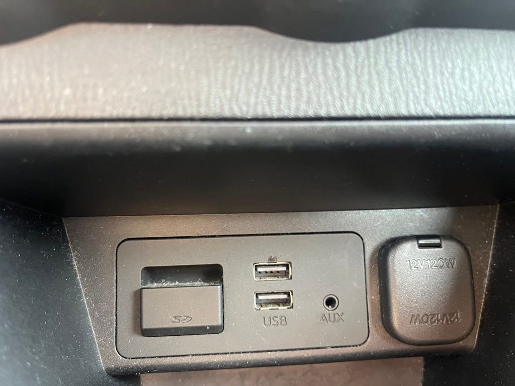 Used 2018 Blue Toyota Base image 19