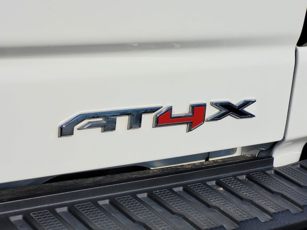 2024 GMC Sierra 1500 AT4X - Photo 11