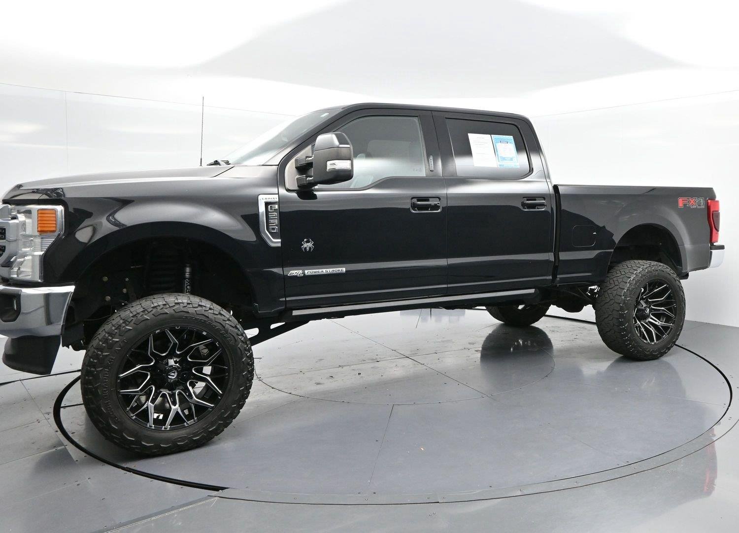 Used 2022 Agate Black Ford Lariat image 4