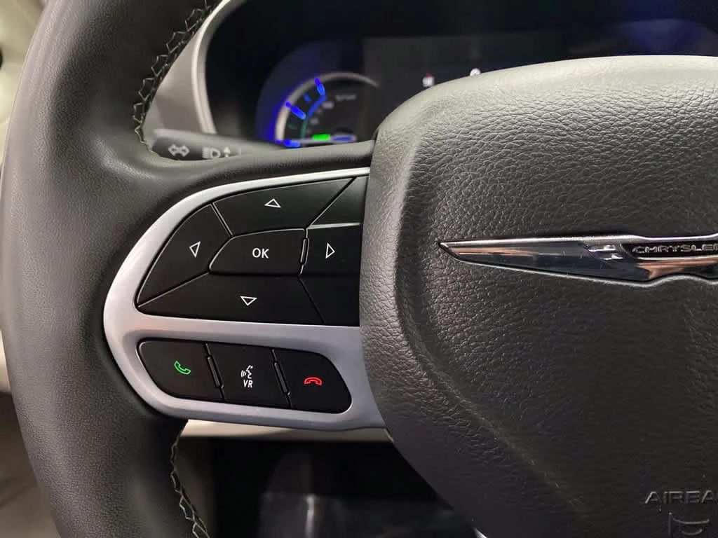 Used 2023 Bright White Clearcoat Chrysler Hybrid Touring L image 20