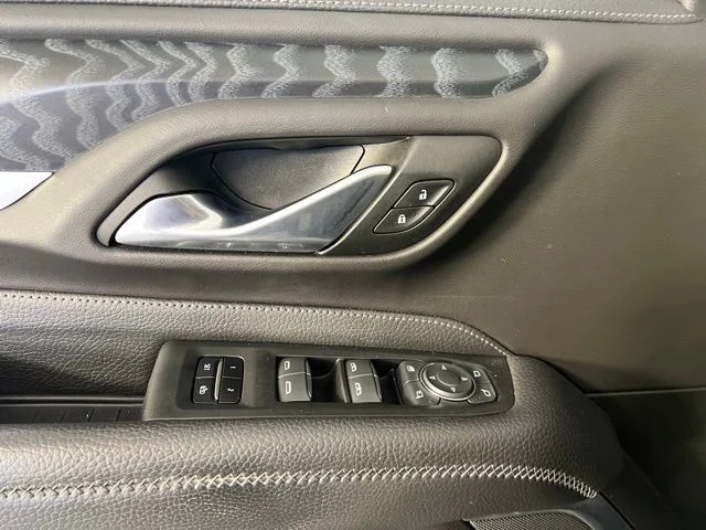 2022 GMC Yukon Denali - Photo 15