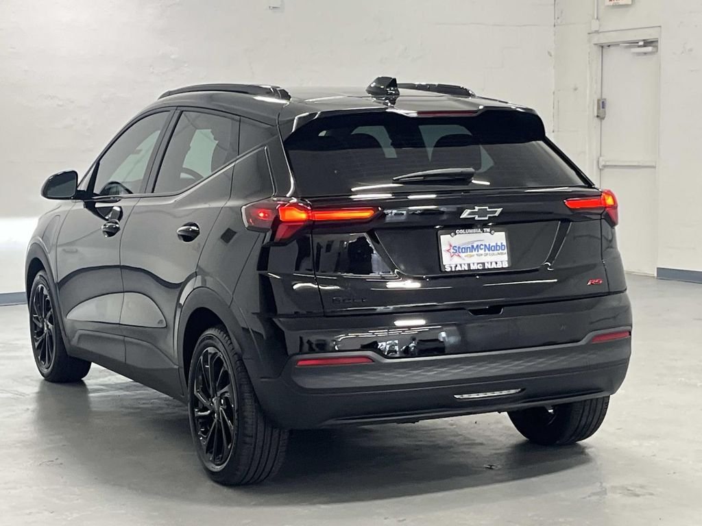 2027 Chevrolet Bolt RS - Photo 6