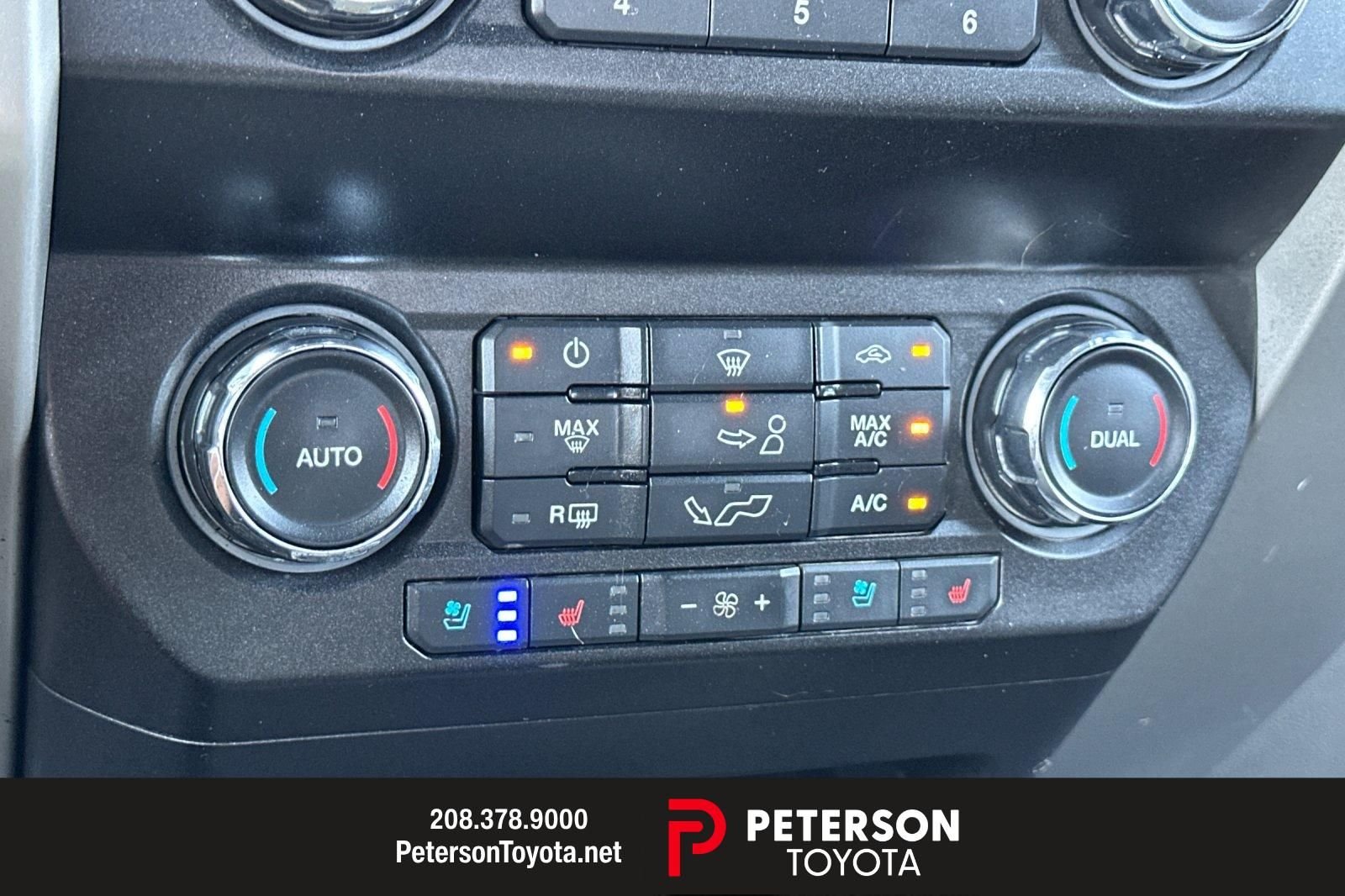 Used 2019 White Ford Lariat image 19