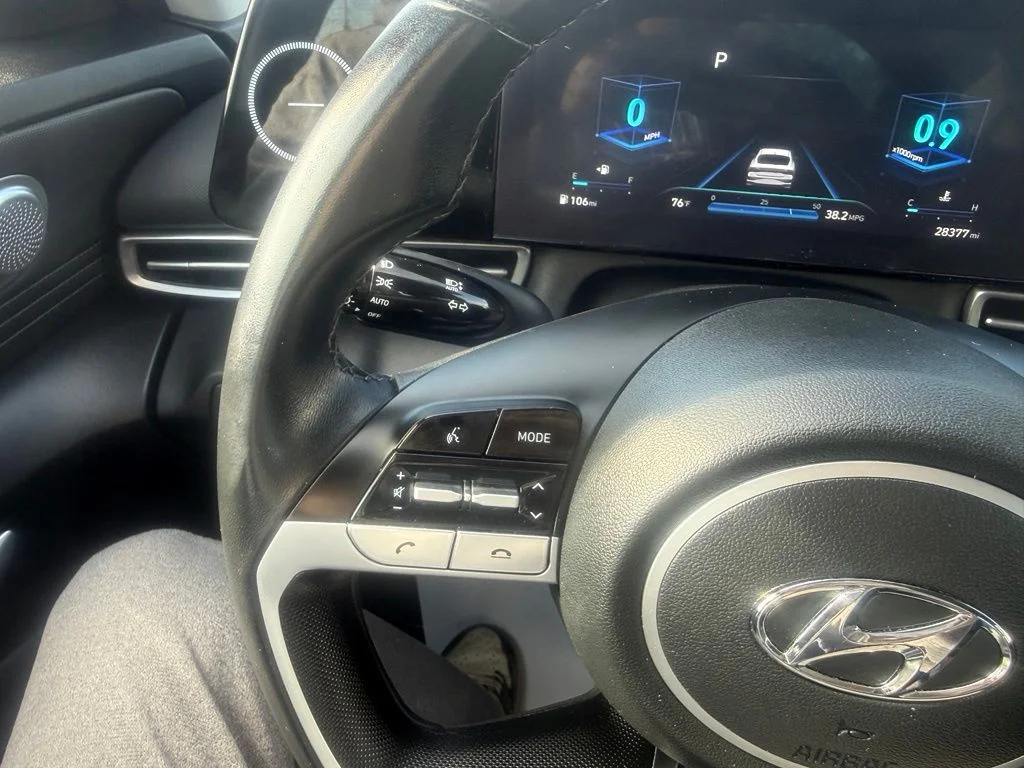 Used 2023 Red Hyundai Limited image 18
