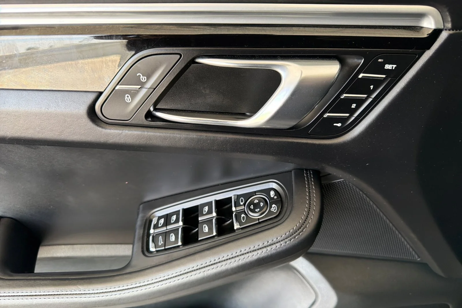 Used 2018 GRAY Porsche S image 10