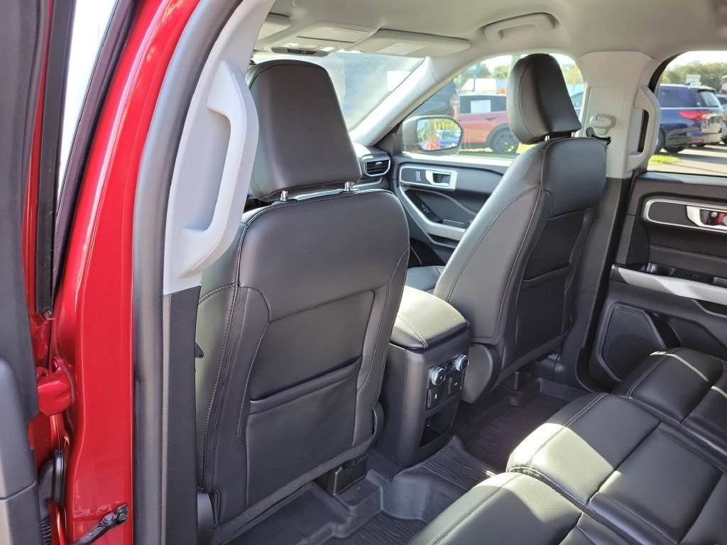 Used 2021 Red Metallic Ford XLT image 17