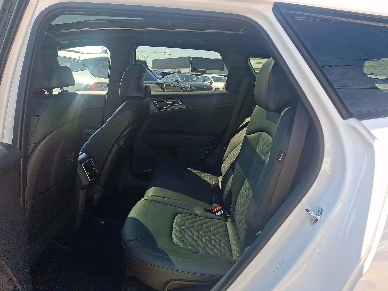 New 2027  Kia X-Line image 9