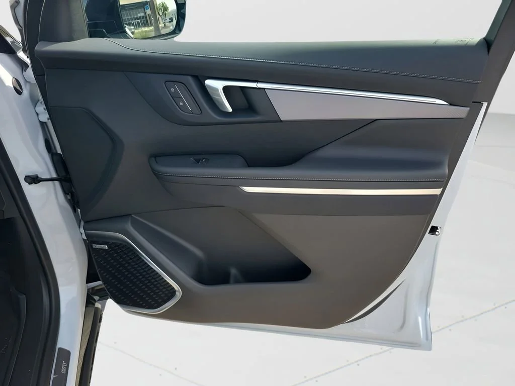 New 2026 Iridescent White Tricoat Buick Sport Touring image 46