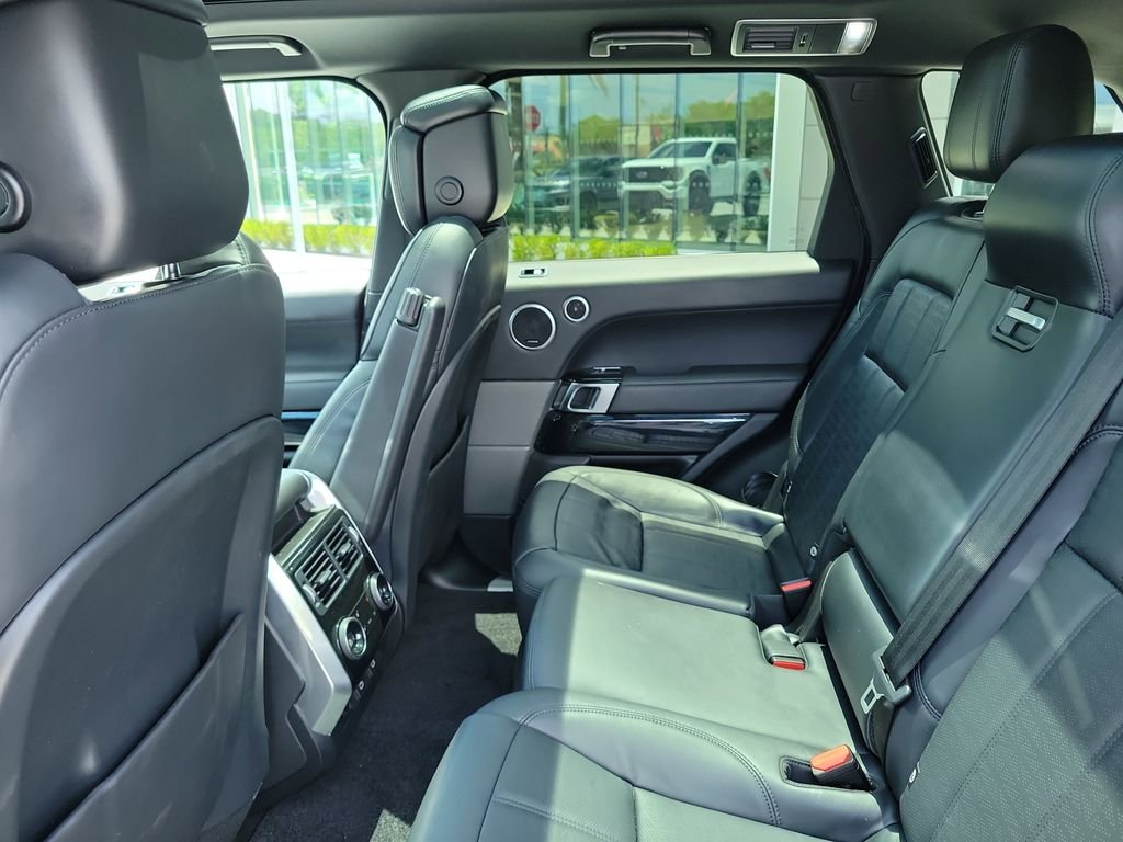 Used 2022 Carpathian Grey Premium Metallic Land Rover Autobiography image 16