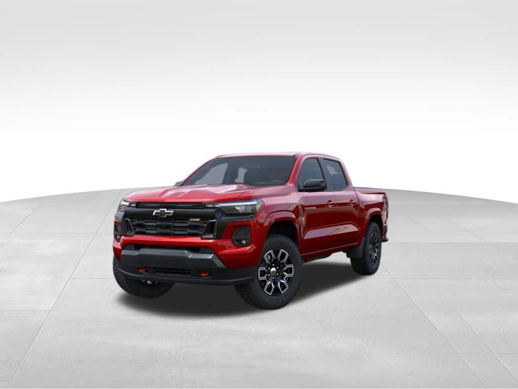 2026 Chevrolet Colorado Z71 - Photo 8