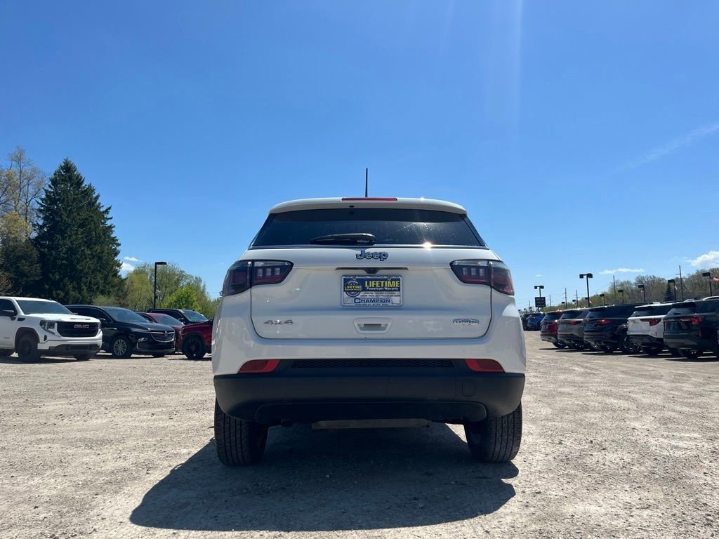 2024 Jeep Compass Latitude - Photo 9