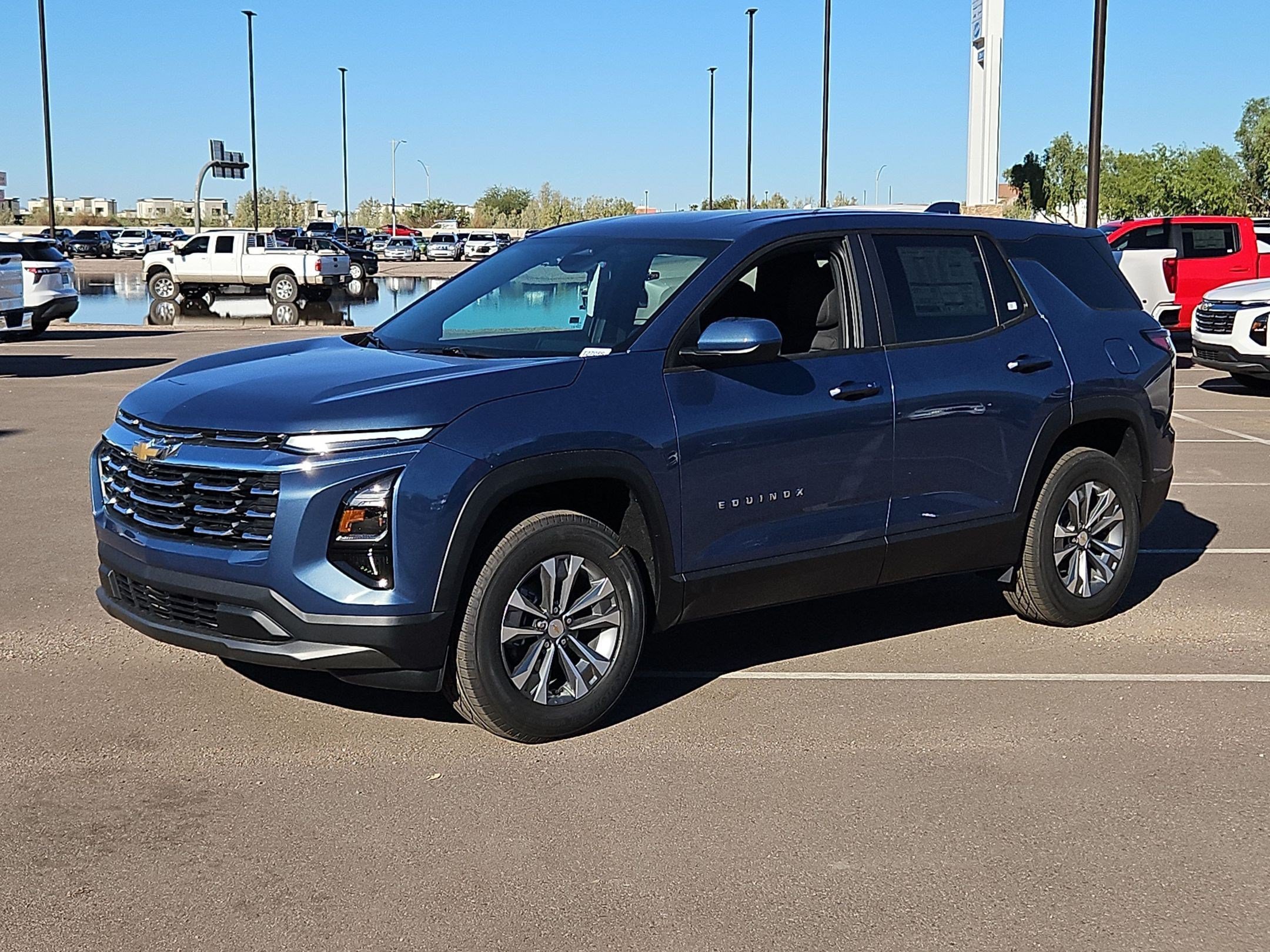 2027 Chevrolet Equinox LT - Photo 13