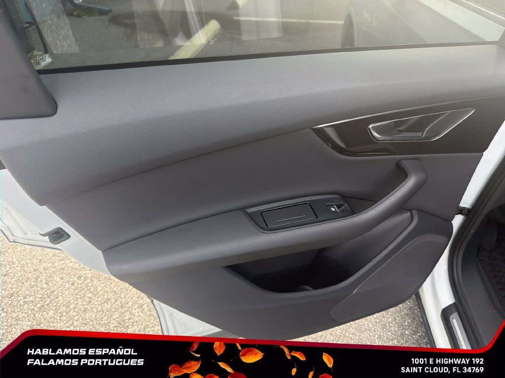Used 2022 White Audi Premium 45 TFSI quattro Tiptronic image 22