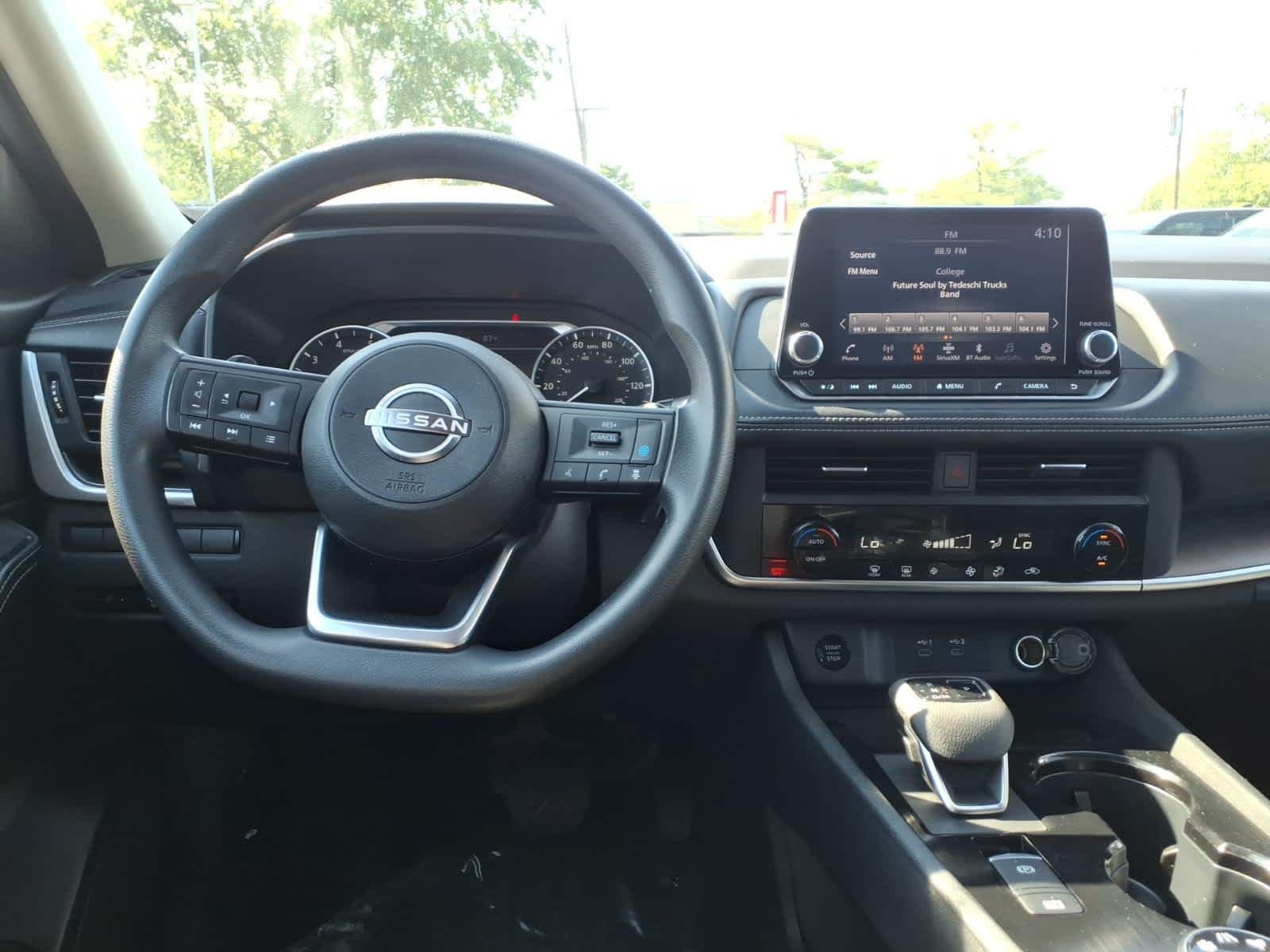Certified Used 2024 Gun Metallic Nissan SV image 14