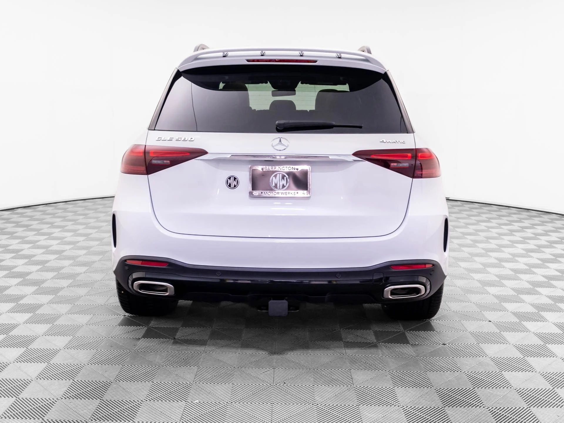 New 2026 White Mercedes-Benz GLE 580 image 4