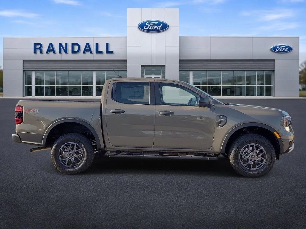 New 2026 Marsh Gray Ford XLT image 6