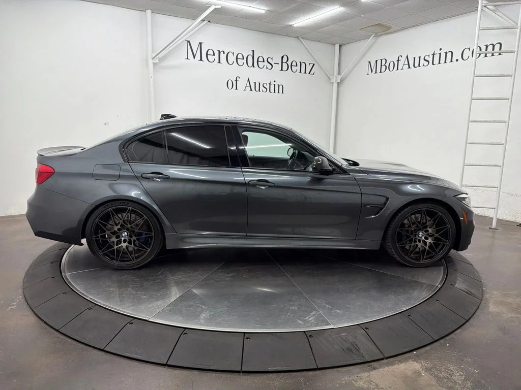 Used 2018 Gray BMW Base image 8