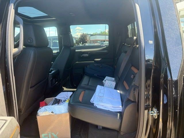 Used 2023 Onyx Black GMC AT4 image 9