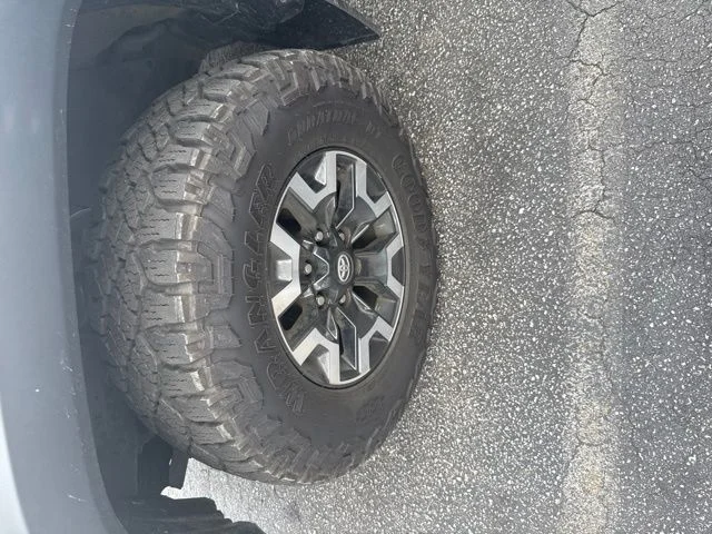 Used 2021  Toyota TRD Off-Road image 12