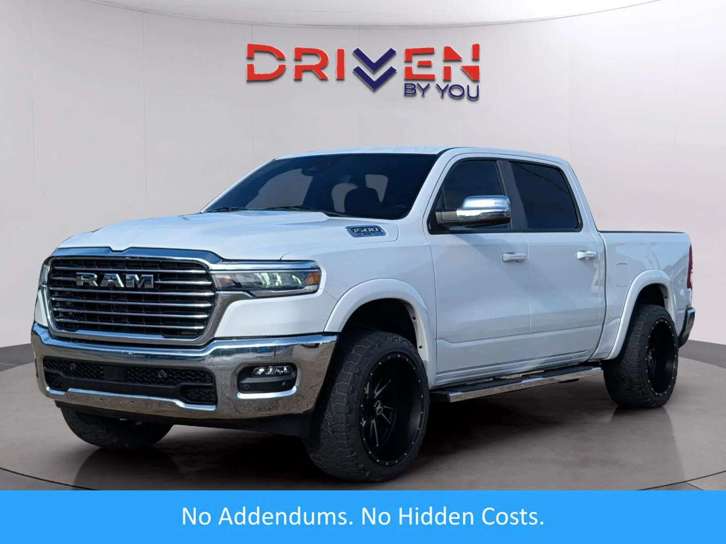 2025 RAM 1500 Laramie 4x4 Crew Cab 5'7's photo