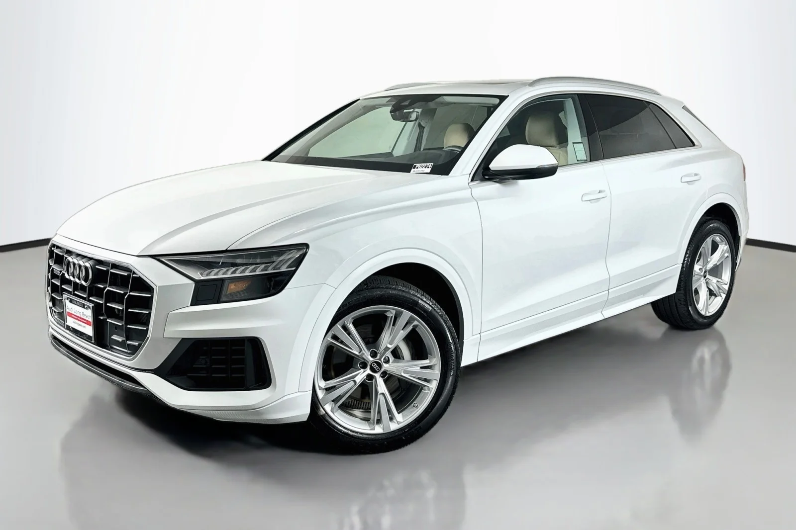 2023 Audi Q8