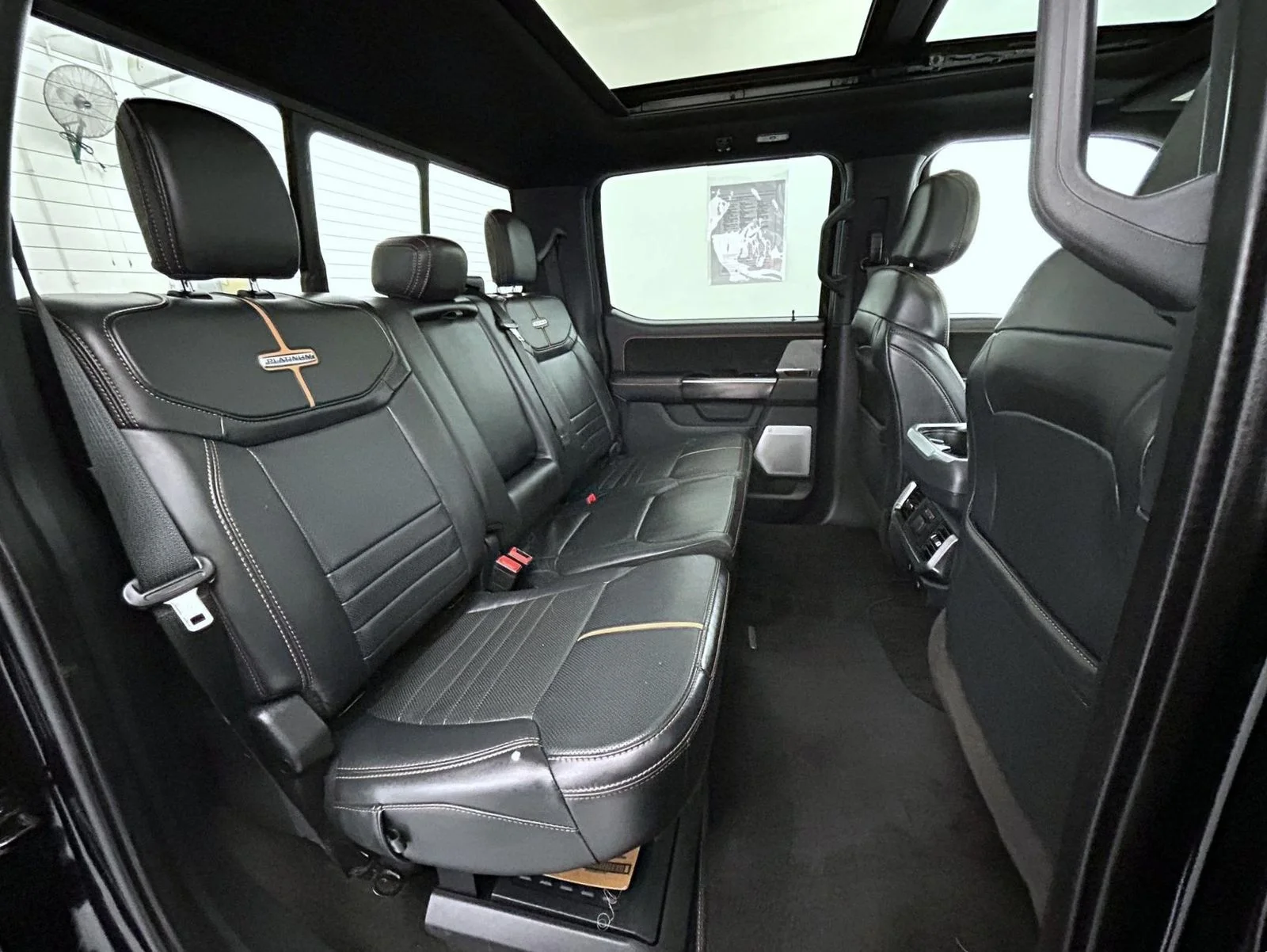 Used 2022 Black Ford Platinum image 19