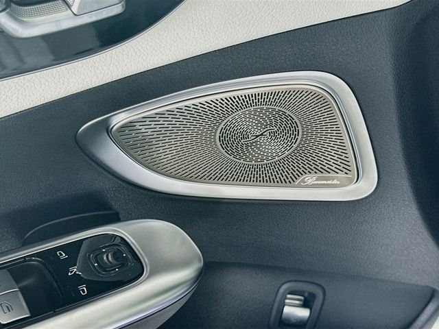 New 2026 White Mercedes-Benz C 300 image 19
