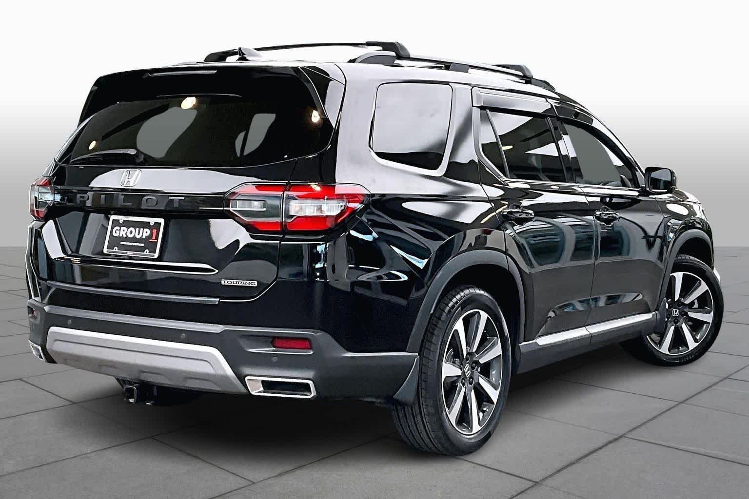 2024 Honda Pilot Touring - Photo 24