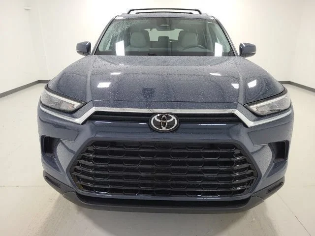 New 2026 Storm Cloud Toyota XLE image 2