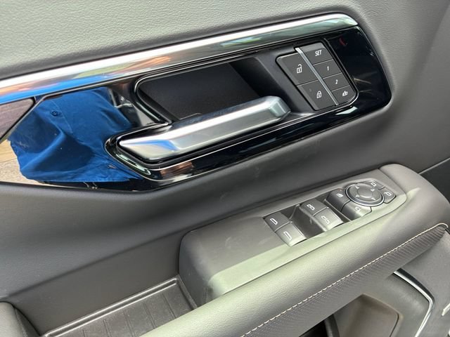 2026 Chevrolet Tahoe Premier - Photo 12