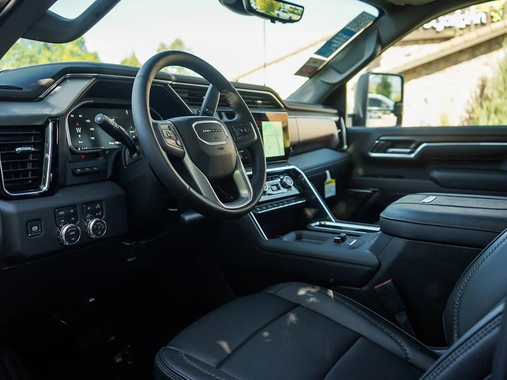 2026 GMC Sierra 3500HD Denali - Photo 16