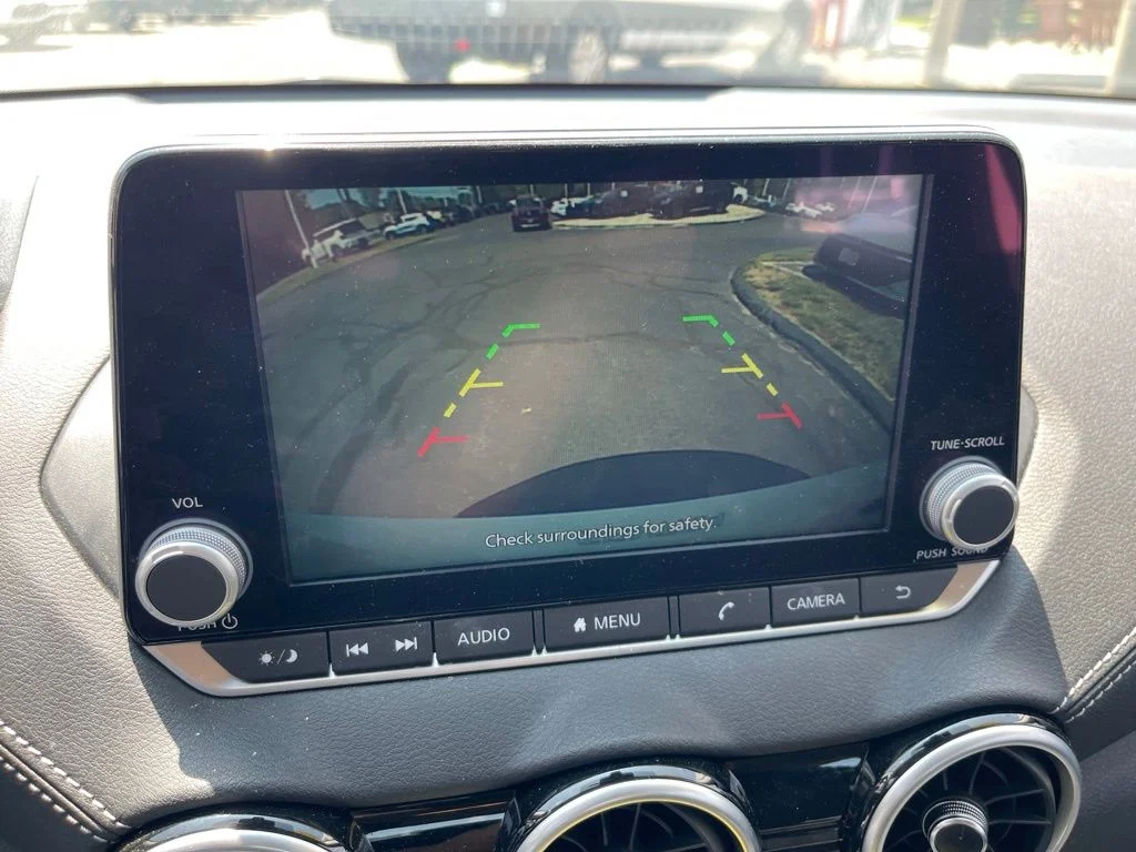 2025 Nissan Sentra SV - Photo 15
