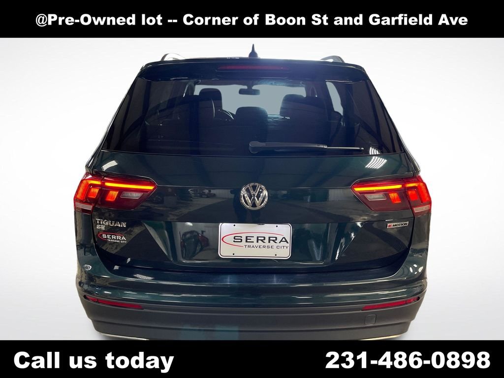Used 2019 Green Volkswagen 2.0T SE image 4
