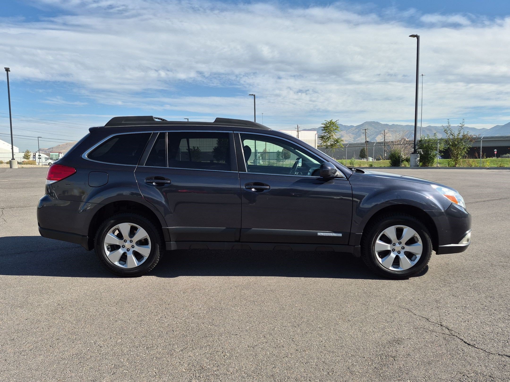 Used 2011 Subaru Outback I Limited with VIN 4S4BRBKC4B3344476 for sale in Salt Lake City, UT