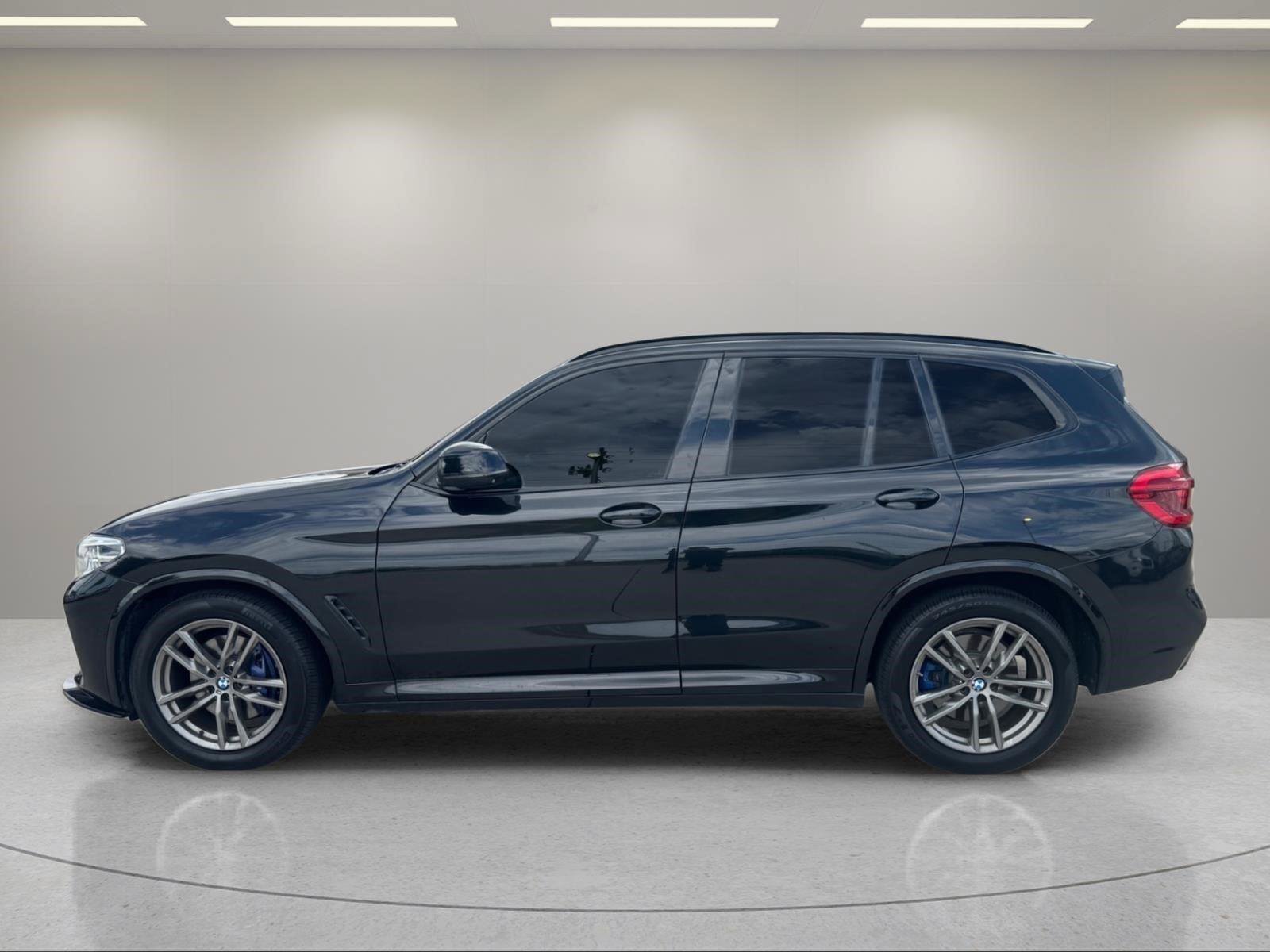 Used 2019 Black Sapphire Metallic BMW M40i image 6